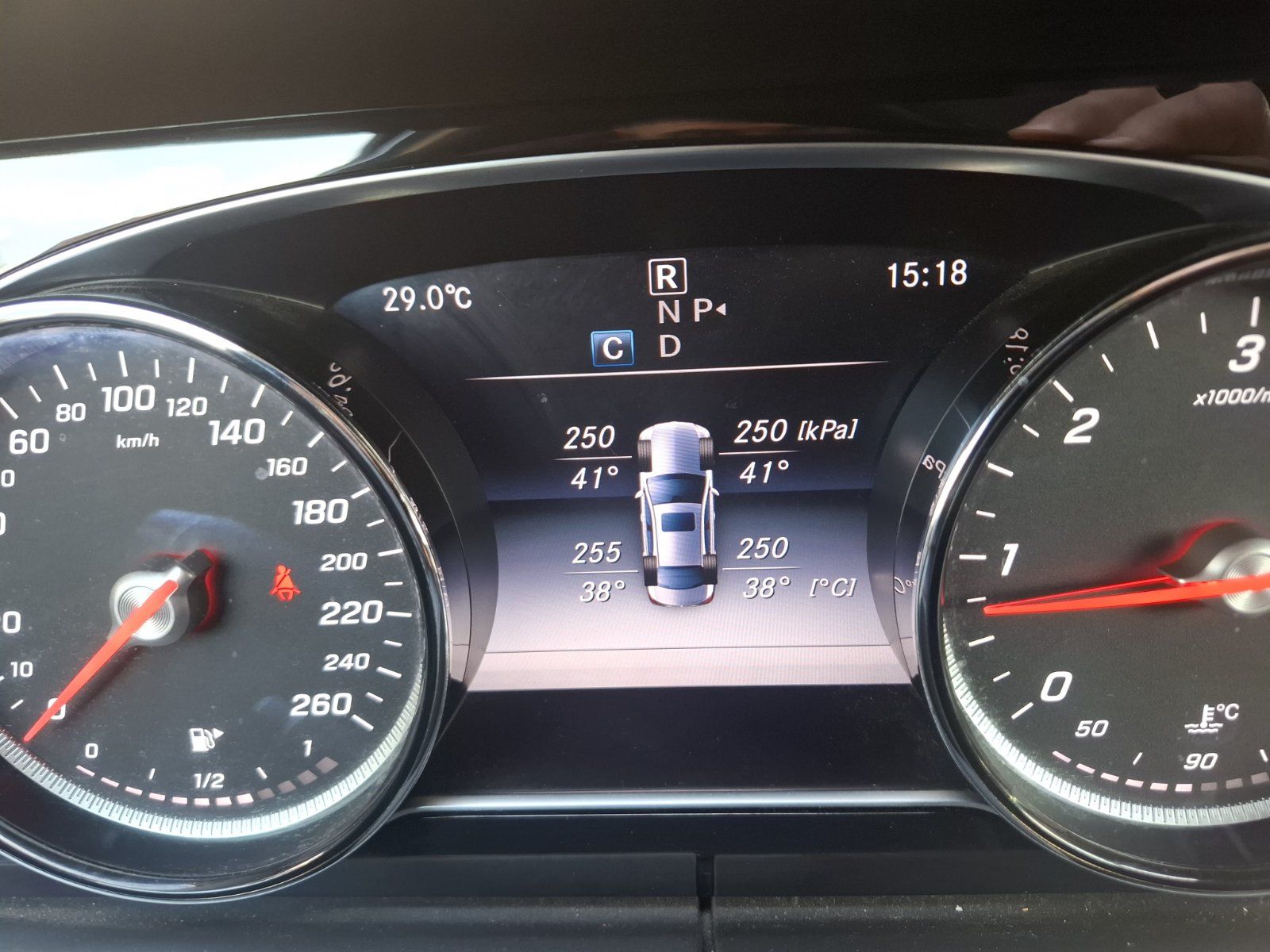 Tyre pressure display after sensor adaptation